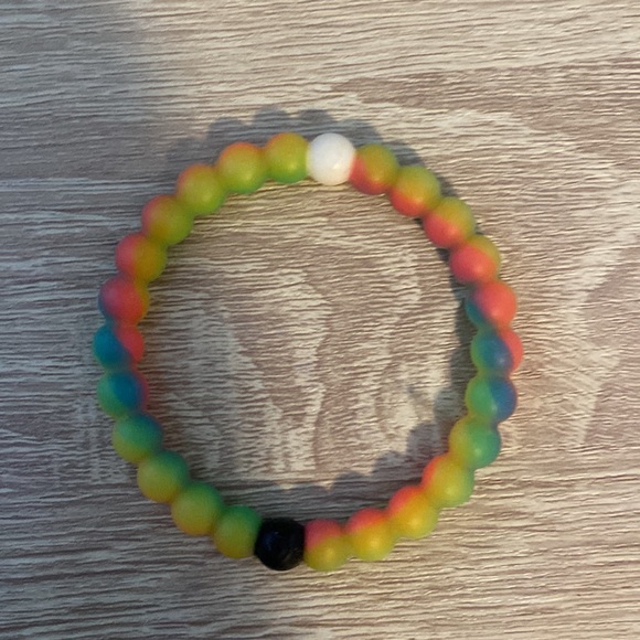 Lokai bracelets - Picture 6 of 6